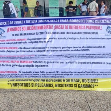 IMG-20260525-WA00161.jpg Sindicato de trabajadores y jubilados del COBAO toma oficinas administrativas en Oaxaca
