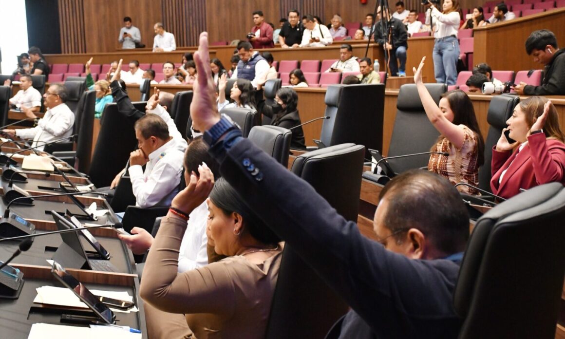 WhatsApp-Image-2026-04-17-at-16.33.10-1536x922 Aprueba Legislativo designaciones en ayuntamientos, elevación de categoría administrativa y Denominación Política de Núcleo Rural en localidades de la Costa y Mixteca