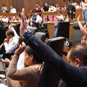 WhatsApp-Image-2026-04-17-at-16.33.10-1536x922 Aprueba Legislativo designaciones en ayuntamientos, elevación de categoría administrativa y Denominación Política de Núcleo Rural en localidades de la Costa y Mixteca