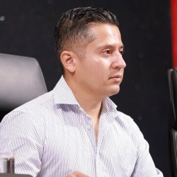 WhatsApp-Image-2026-04-21-at-12.21.29 Diputado Iván Quiroz destaca atención a las causas como eje de la estrategia de seguridad en Oaxaca