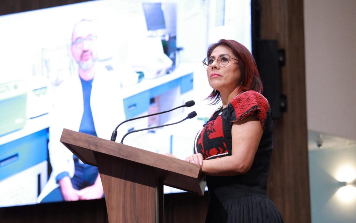 WhatsApp-Image-2026-04-23-at-16.51.10-1536x963 Presentan iniciativas para instituir el Reconocimiento Público a la Trayectoria en Investigación e Innovación Científica en Oaxaca