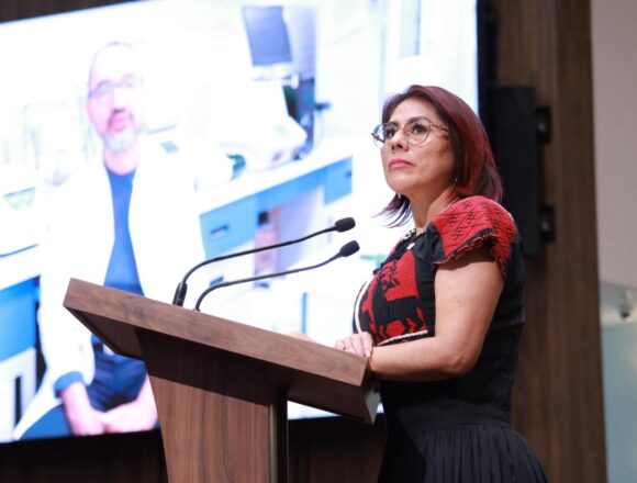 Presentan iniciativas para instituir el Reconocimiento Público a la Trayectoria en Investigación e Innovación Científica en Oaxaca