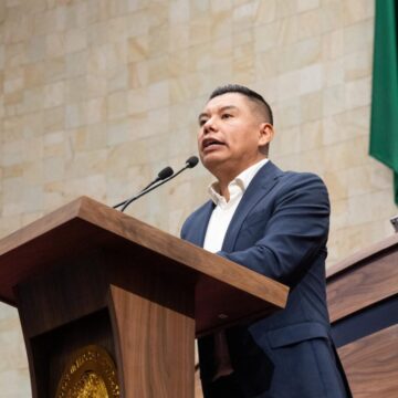 WhatsApp-Image-2026-05-08-at-09.59.43-1536x902 Presentan iniciativa para promover el emprendimiento profesional en la juventud