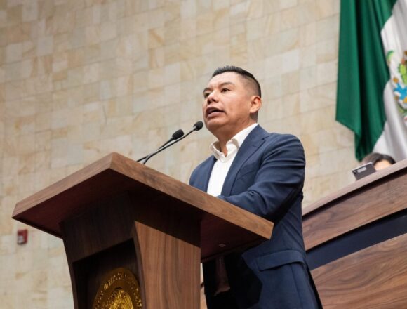 Presentan iniciativa para promover el emprendimiento profesional en la juventud