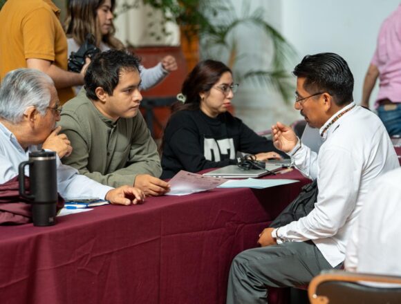 Instalan mesa de atención para aplicar descuentos en derechos municipales en Oaxaca de Juárez