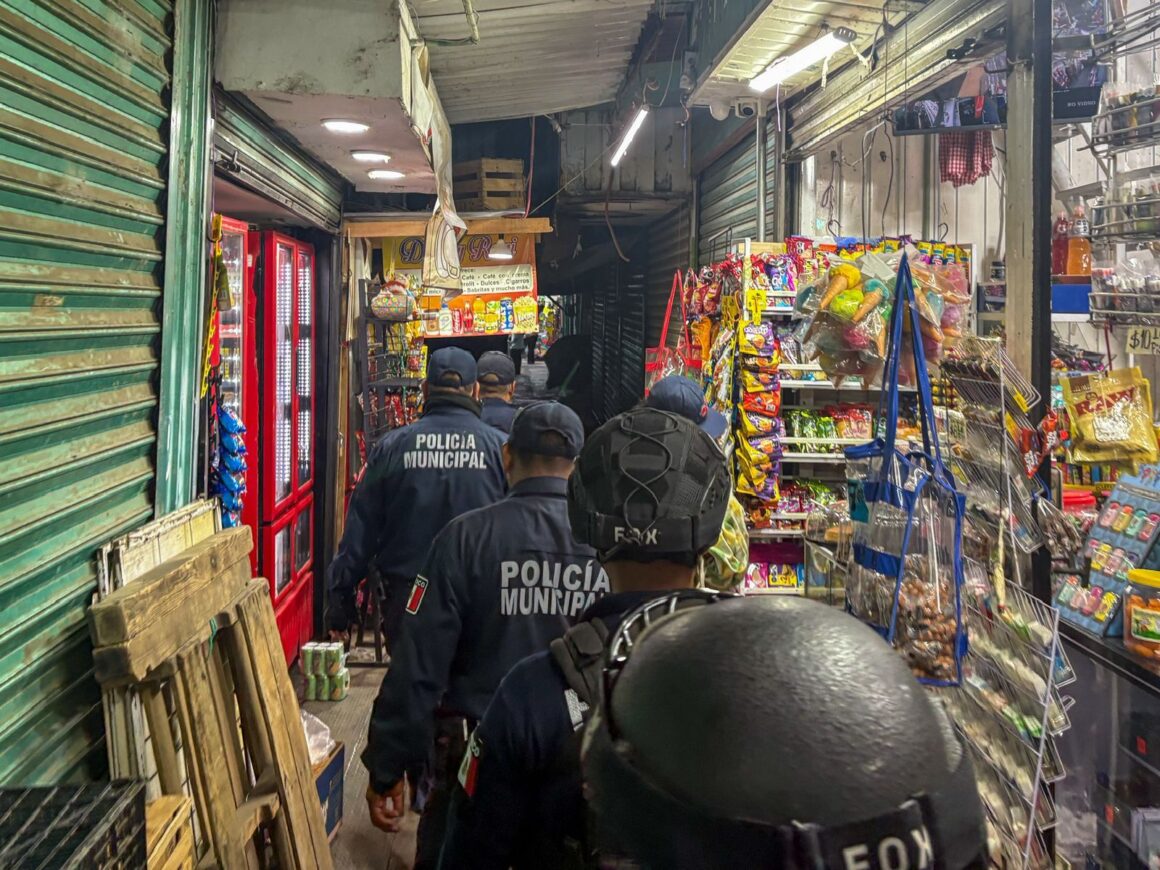 Refuerza Secretaría de Seguridad Vecinal vigilancia con “Operativo Luciérnaga”