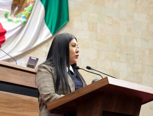 Presenta diputada Tania Caballero reforma a la Constitución de Oaxaca para blindar procesos electorales ante intervención extranjera