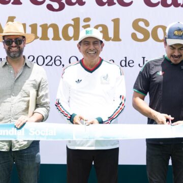 WhatsApp-Image-2026-06-18-at-4.09.18-PM-1 Con inversión de 69.5 mdp para canchas “Mundial Social” en Oaxaca; infancias y juventudes tienen mejores oportunidades