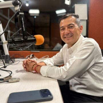 Luis Alfonso Silva: asambleas informativas, defensa de la soberanía y contacto directo con la gente en Oaxaca