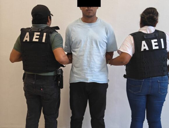FGEO ejecuta orden de aprehensión y detiene a dos por feminicidio en el Istmo de Tehuantepec