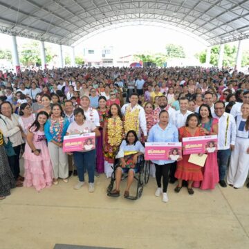 Otorga-Salomon-Jara-apoyos-a-mujeres-emprendedoras-y-personas-trabajadoras-del-campo-en-el-Istmo-de-Tehuantepec5 Otorga Salomón Jara apoyos a mujeres emprendedoras y personas trabajadoras del campo en el Istmo de Tehuantepec