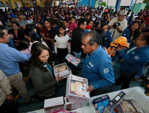 Fortalece Irma Bolaños Quijano atención en cuatro municipios de la Sierra Sur y Valles Centrales