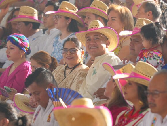 WhatsApp Image 2026-07-28 at 7.27.36 AM Antonino Morales destaca la grandeza cultural de Oaxaca en la última presentación de la Guelaguetza 2026