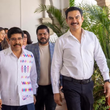 Realiza presidente de la Suprema Corte de Justicia de la Nación histórica visita al Palacio Municipal de Oaxaca de Juárez