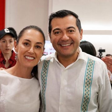 WhatsApp Image 2026-08-03 at 11.48.16 AM Celebra Luis Alfonso Silva Romo el histórico inicio de “Ciudad Salud” en Oaxaca