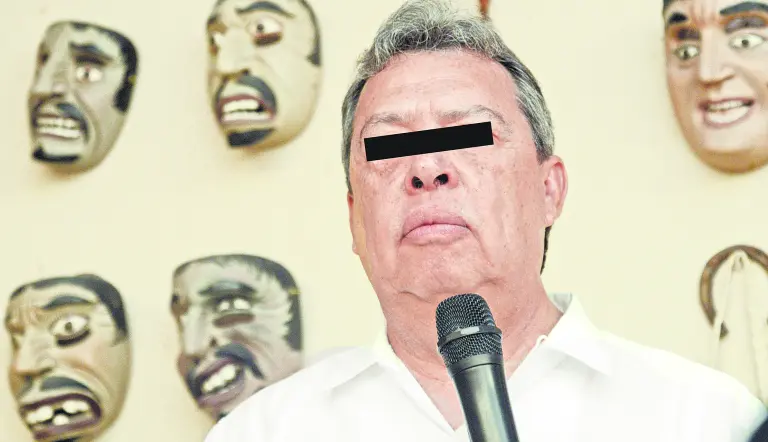 AGUIRRE Dictan prisión preventiva a Ángel Aguirre; seguirá en El Altiplano por caso Ayotzinapa