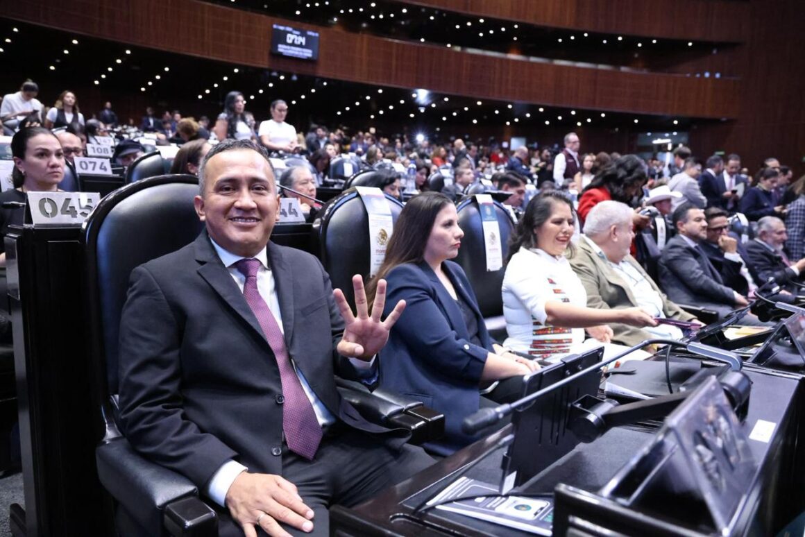 Oaxaca estrenará la primera Constitución Intercultural: Antonino Morales