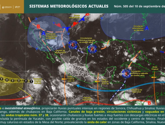 Persisten lluvias y oleaje elevado en las costas de Oaxaca