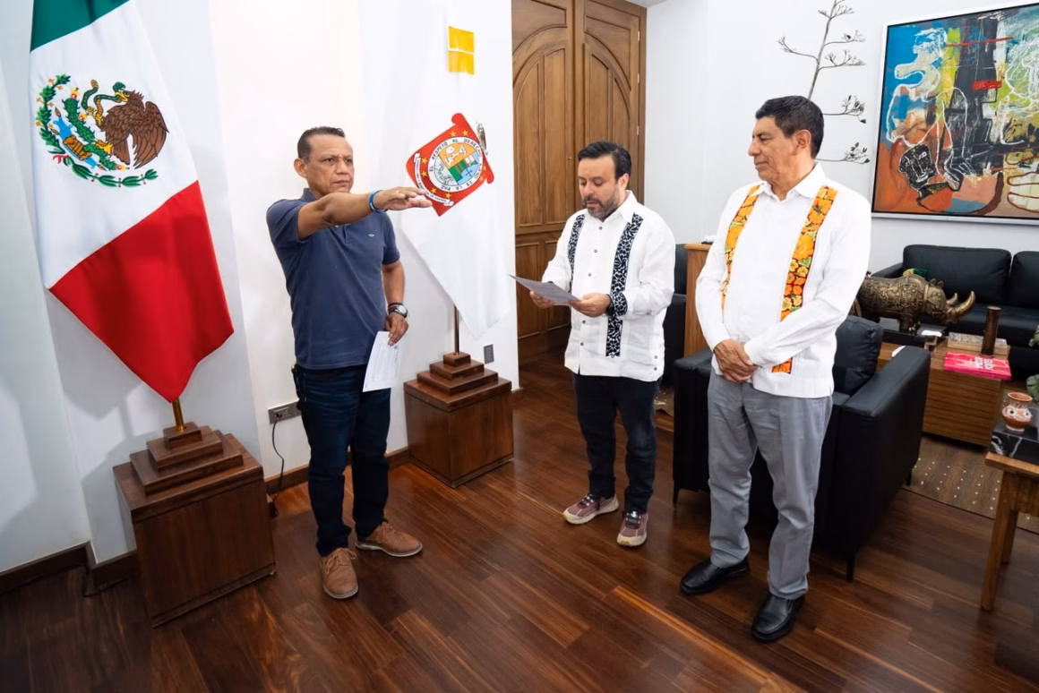 Designa el Gobernador Salomón Jara a Francisco Vásquez como Comisionado Municipal en Juchitán de Zaragoza