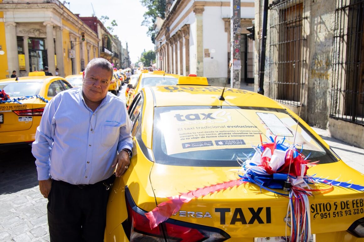 b17fb6aa-f48a-4b65-ac33-f0cfa27207b9 Reconoce Semovi a quienes diariamente mueven a Oaxaca en el Día del Taxista