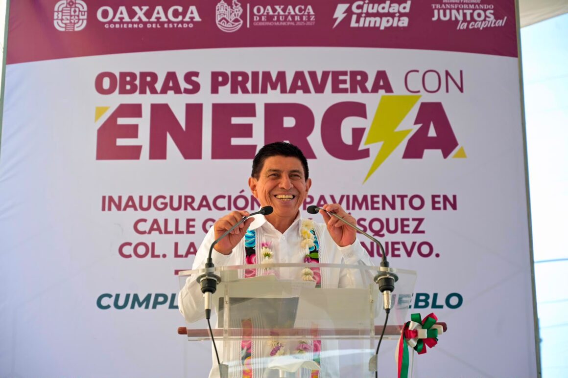 bf0d9cd2-65ae-455a-b17e-e1521c7746dd Inaugura Salomón Jara pavimentación de calle en Pueblo Nuevo; fortalece movilidad y conectividad
