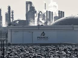 Pemex aumenta producción de gasolinas y diésel y reduce importaciones