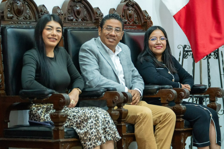 Cabildo de Oaxaca de Juárez avanza en diálogo sobre pensiones policiales