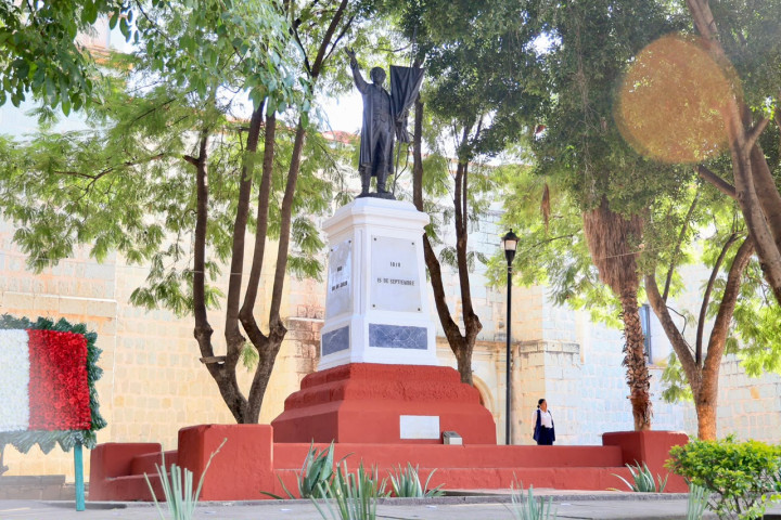 img-bCDsZN Oaxaca conmemora el 216 aniversario del inicio de la Independencia de México